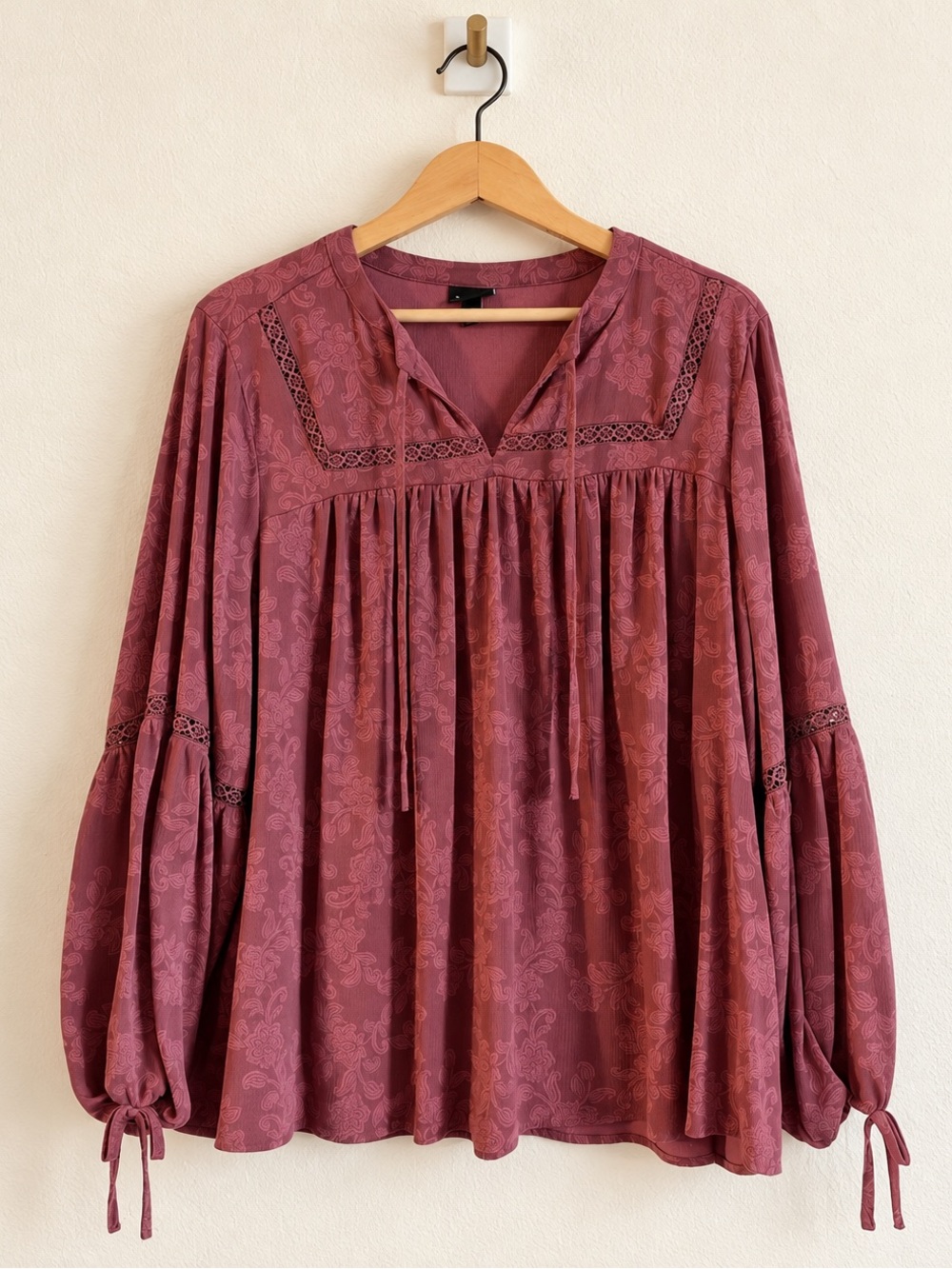 Torrid Burgundy Floral Boho Peasant Blouse Lace Bell Sleeve Top